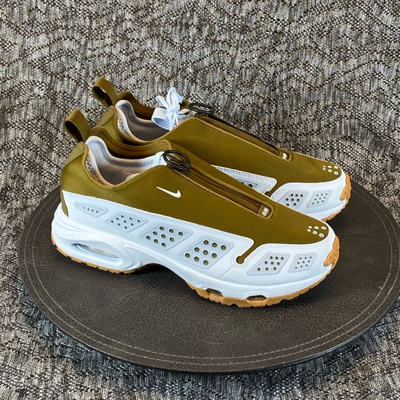 Nike Air Max SNDR Sneakers Women's 8.5 - Picture 2 of 9